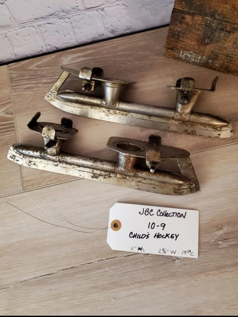 Vintage Childrens Hockey Skates